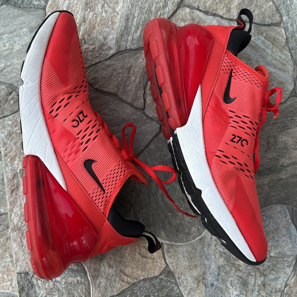 Air Max 270' Habanero Red /Black White Challenge Red Men's Sneaker Shoe - Picture 4 of 10